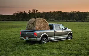 Cars wallpapers Ram 2500 Heavy Duty Laramie Crew Cab - 2013