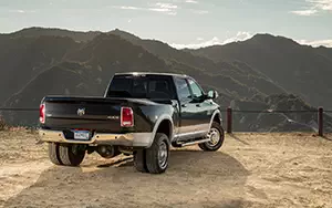 Cars wallpapers Ram 3500 Heavy Duty Laramie Crew Cab - 2014