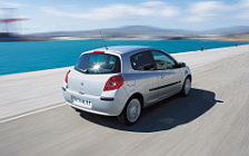 Cars wallpapers Renault Clio - 2005