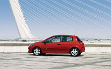 Cars wallpapers Renault Clio - 2005