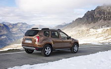 Cars wallpapers Renault Duster - 2010