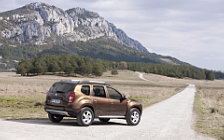 Cars wallpapers Renault Duster - 2010