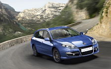 Cars wallpapers Renault Laguna Estate - 2010