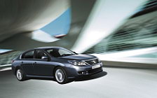 Cars wallpapers Renault Latitude - 2010