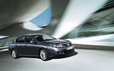 Cars wallpapers Renault Latitude - 2010