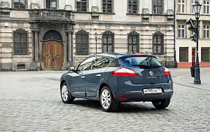 Cars wallpapers Renault Megane Hatchback RU-spec - 2009