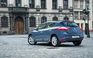 Cars wallpapers Renault Megane Hatchback RU-spec - 2009