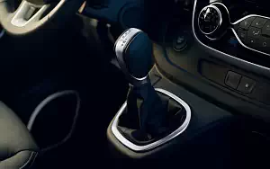 Cars desktop wallpapers Renault Trafic Van - 2019