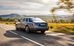 Cars wallpapers Rolls-Royce Ghost Extended (Witterings Blue and Silver) - 2025