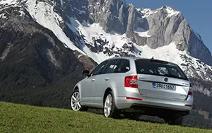 Cars wallpapers Skoda Octavia Combi 4x4 - 2013