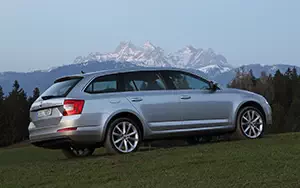 Cars wallpapers Skoda Octavia Combi 4x4 - 2013