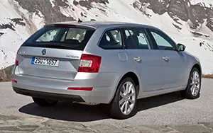 Cars wallpapers Skoda Octavia Combi 4x4 - 2013