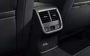 Cars wallpapers Skoda Octavia Combi iV - 2020