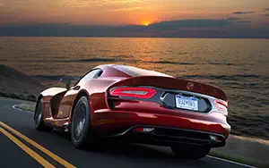 Cars wallpapers SRT Viper GTS - 2014