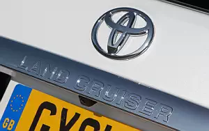 Cars wallpapers Toyota Land Cruiser UK-spec - 2010