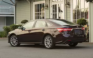 Cars wallpapers Toyota Avalon XLE - 2013