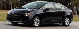 Toyota Corolla XLE Sedan US-spec - 2019