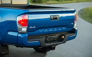 Cars wallpapers Toyota Tacoma Limited Double Cab - 2015