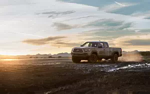 Cars wallpapers Toyota Tacoma TRD Off-Road Access Cab - 2015