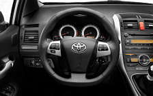 Cars wallpapers Toyota Auris - 2010