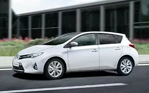 Cars wallpapers Toyota Auris Hybrid - 2012