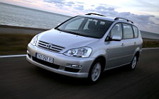 Toyota Avensis Verso - 2003