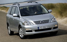 Toyota Avensis Verso - 2003