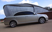 Toyota Avensis - 2003