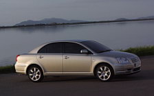 Toyota Avensis - 2003