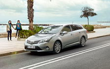 Cars wallpapers Toyota Avensis Wagon - 2011