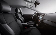 Cars wallpapers Toyota Avensis Wagon - 2011