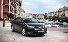 Cars wallpapers Toyota Avensis - 2011