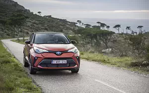 Cars wallpapers Toyota C-HR Hybrid (Orange) - 2019