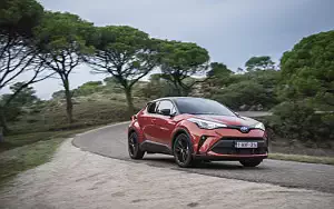 Cars wallpapers Toyota C-HR Hybrid (Orange) - 2019