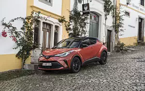 Cars wallpapers Toyota C-HR Hybrid (Orange) - 2019