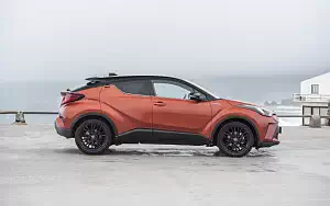 Cars wallpapers Toyota C-HR Hybrid (Orange) - 2019