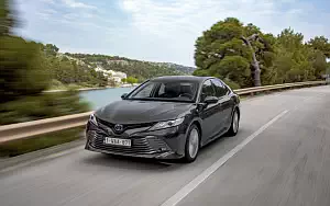 Cars wallpapers Toyota Camry Hybrid - 2019