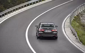Cars wallpapers Toyota Camry Hybrid - 2019