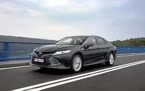 Cars wallpapers Toyota Camry Hybrid - 2019