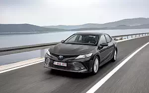 Cars wallpapers Toyota Camry Hybrid - 2019