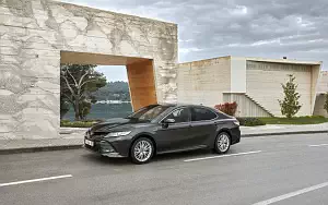 Cars wallpapers Toyota Camry Hybrid - 2019