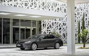 Cars wallpapers Toyota Camry Hybrid - 2019