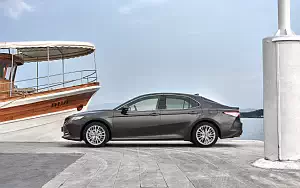 Cars wallpapers Toyota Camry Hybrid - 2019