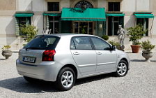 Toyota Corolla 5door - 2003
