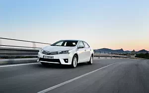 Cars wallpapers Toyota Corolla - 2013