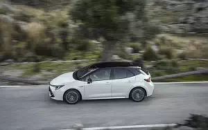 Cars wallpapers Toyota Corolla Hatchback Hybrid 1.8L - 2019