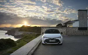 Cars wallpapers Toyota Corolla Hatchback Hybrid 1.8L - 2019