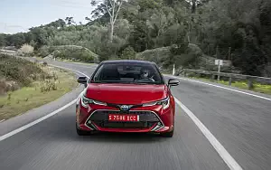 Cars wallpapers Toyota Corolla Hatchback Hybrid 2.0L - 2019