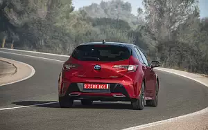 Cars wallpapers Toyota Corolla Hatchback Hybrid 2.0L - 2019