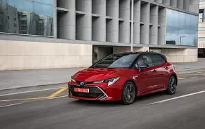 Cars wallpapers Toyota Corolla Hatchback Hybrid 2.0L - 2019